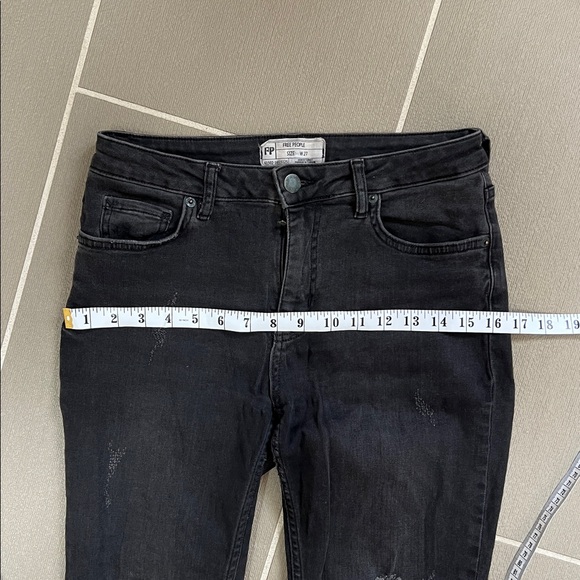 Free People Black Distressed Women's Jeans with Frayed Hem - Picture 5 of 6